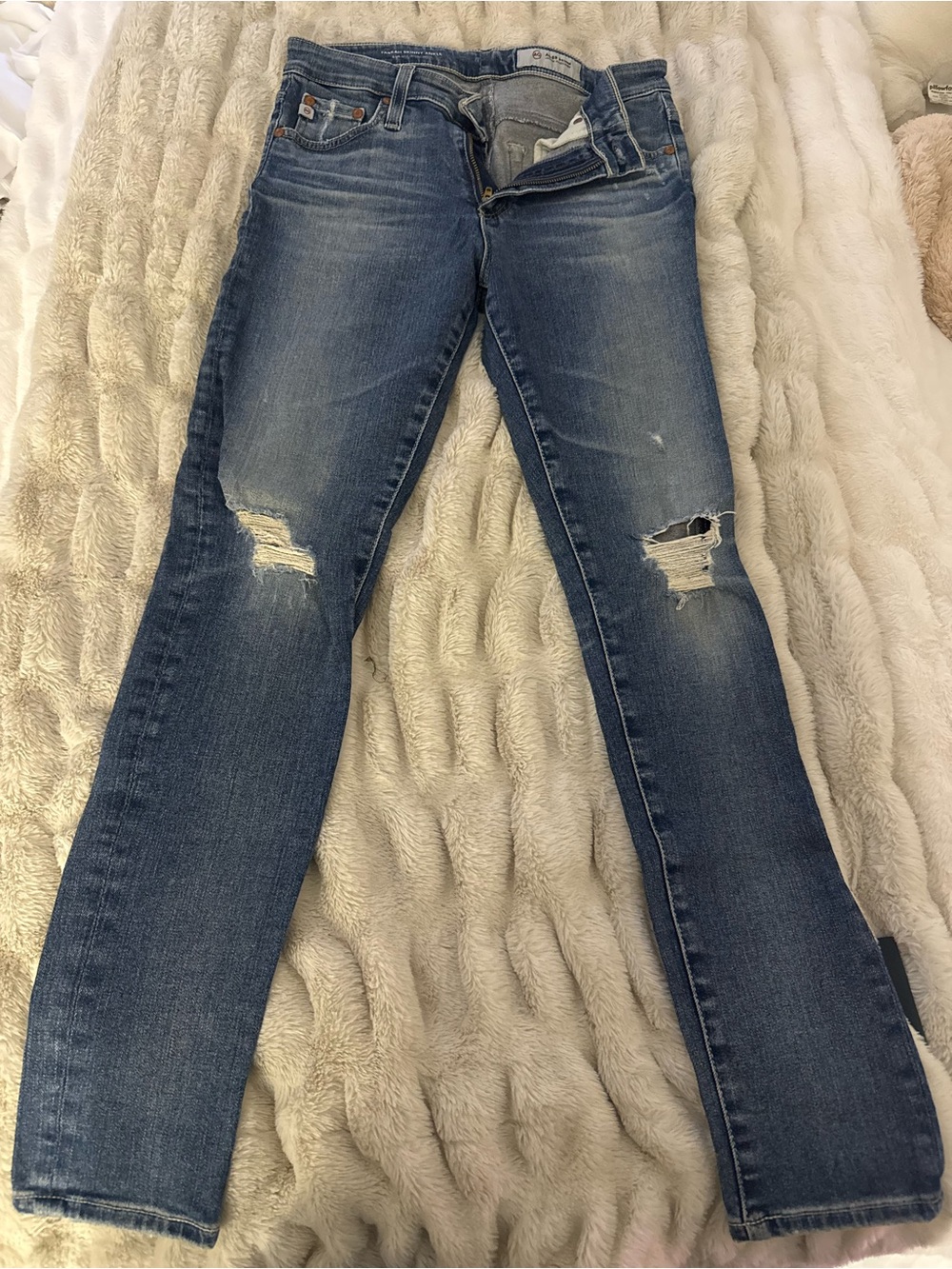 AG Farrah Hi-Rise Ankle Distressed Blue Women's Skinny Jeans - 27R